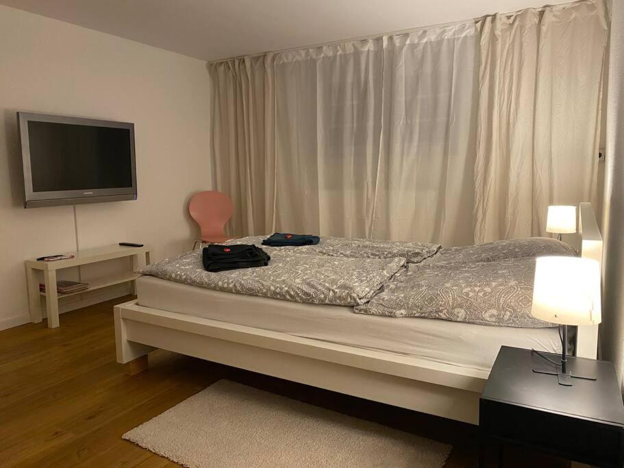 Schoene Fuer Einen Kurzurlaub In Apartment Luneburg